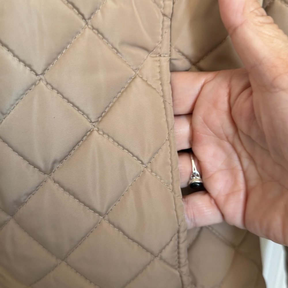 Calvin Klein Quilted hooded jacket tan/neutral size x-small - Picture 7 of 10